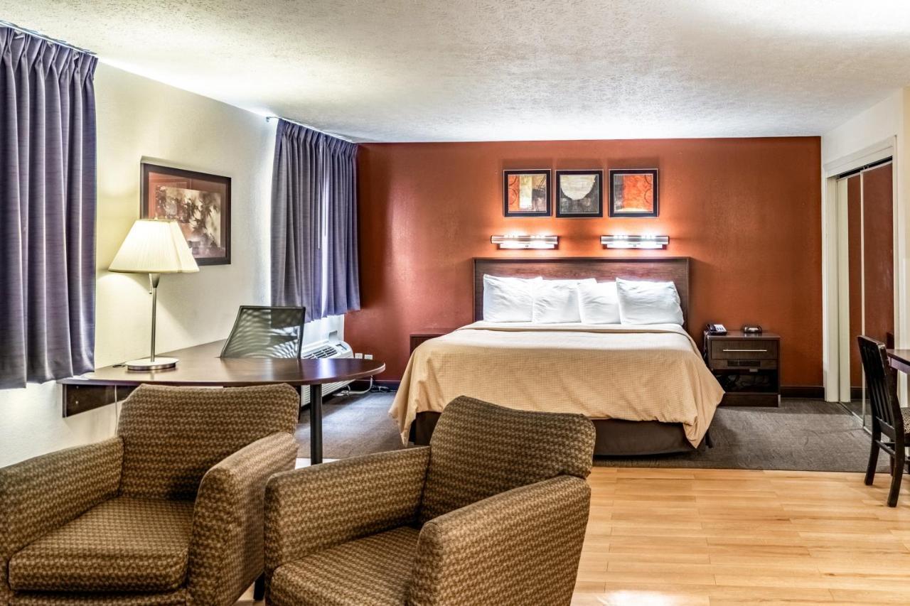 Red Roof Inn Columbus - Taylorsville Екстериор снимка