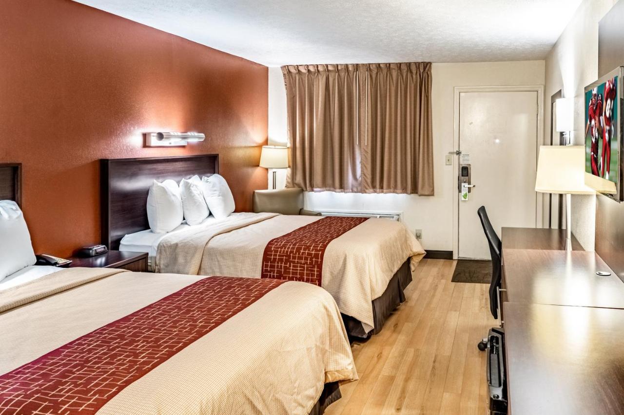 Red Roof Inn Columbus - Taylorsville Екстериор снимка